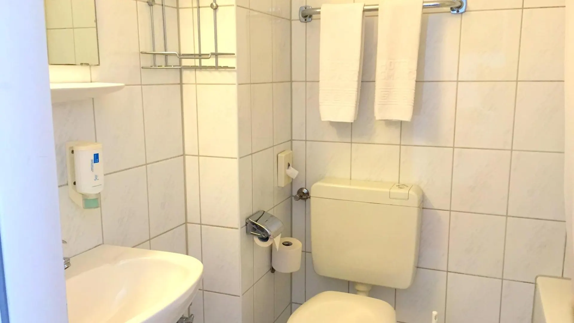 Hotel Bismarck Duesseldorf 3*, Dusseldorf Germany